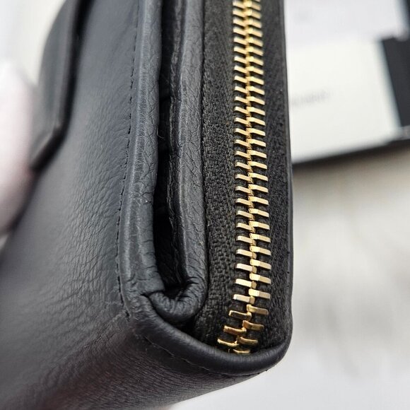 Saint Laurent  Bi-fold Wallet in Grey Leather - Picture 7 of 16